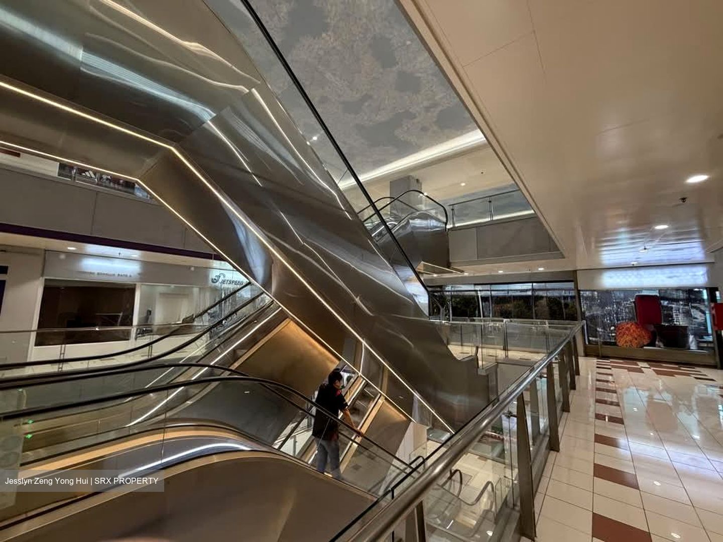 Peninsula Shopping Complex (D6), Retail #553567841